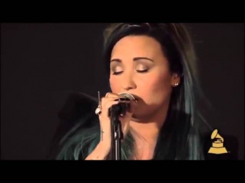 Demi Lovato - Neon Lights [Acoustic Version live @ The Grammy 2013]