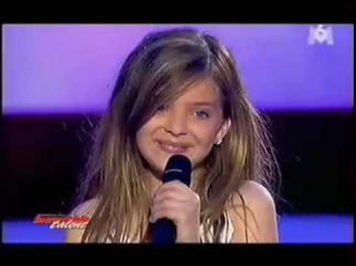 [HQ] [SUBTITLES] Caroline Costa sings Hurt _Â  Incroyable Talent, 9 October 2008.flv