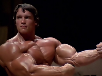 Arnold Schwarzenegger Bodybuilding Training - No Pain No Gain 2013