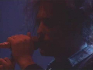 The Cure - Pictures Of You ( Live Wembley Arena 1991 )