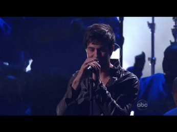 Enrique Iglesias - I Like How It Feels & Tonight (Live at the American Music Awards 2011)