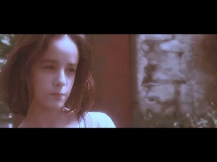 Alizée Moi... Lolita Radio Edit HD with English lyrics on screen
