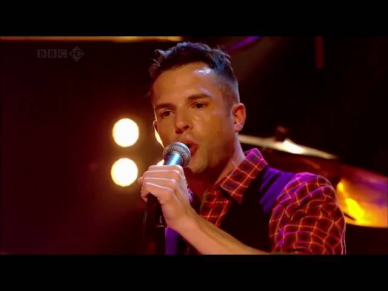 Brandon Flowers - Only The Young (Live Jools Holland 2010) (High Definition) (HD)