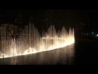 Поющий фонтан в Дубае (ОАЭ)