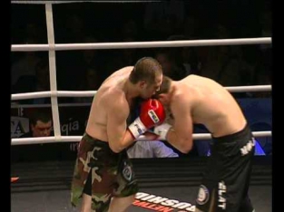 (RF) Petrovsky Alexander vs Moraru Vlad - K.O.K. WORLD GRAND PRIX 2010 IN CHISINAU