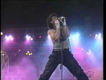 Комиссар - 1992 (Official Live Music Video) - солист Алексей Щукин