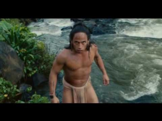Apocalypto - Jaguar Paw introduces himself to an audience of  people who want him dead!